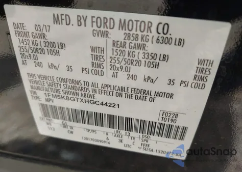 2017 Ford Explorer Sport z USA, uszkodzony, nr VIN 1FM5K8GTXHGC44221